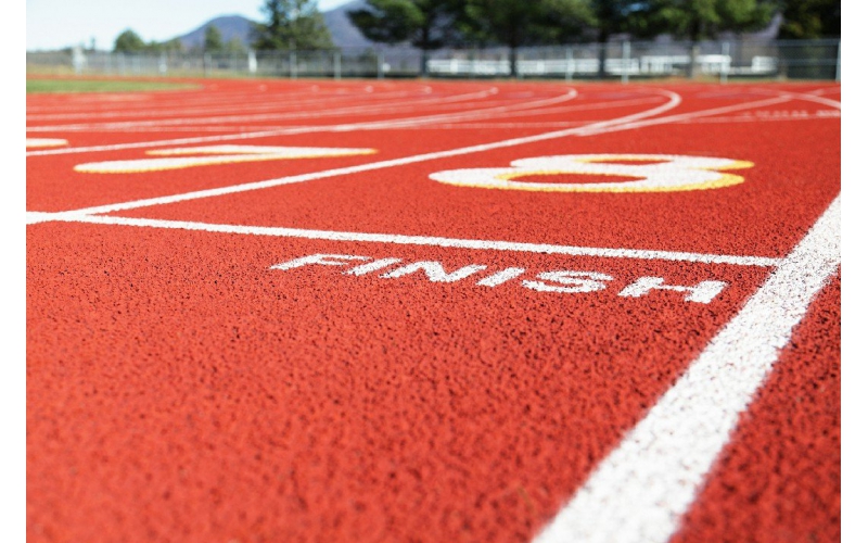 透气型塑胶跑道施工要注意什么